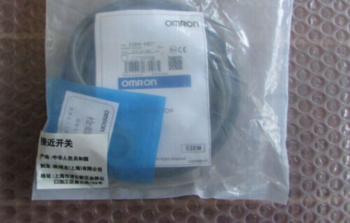 NEW IN BOX Omron E2EM-X10MY1-Z
