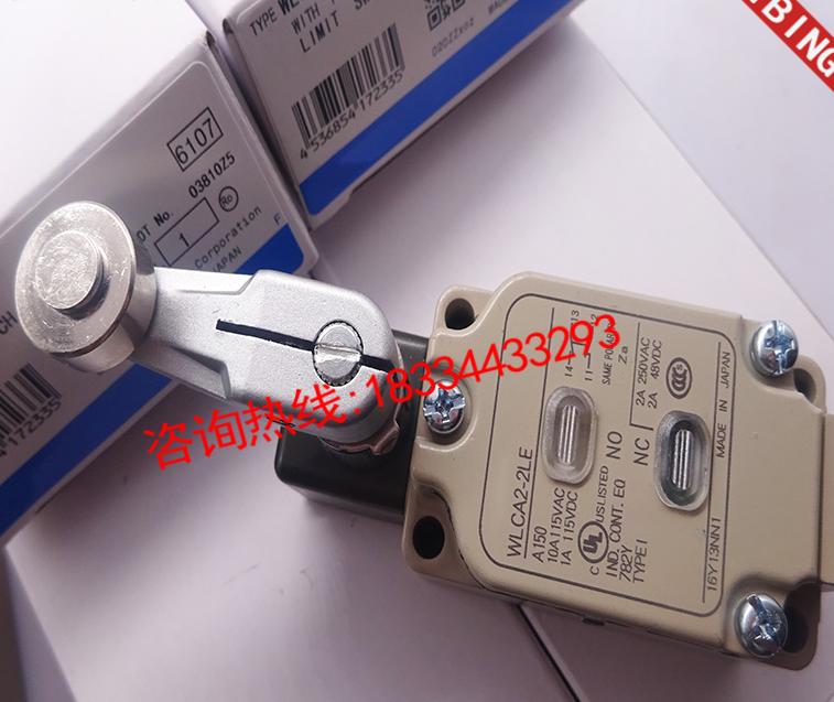 Omron 1pcs new Limit switch WLCA2-2LE Single lamp