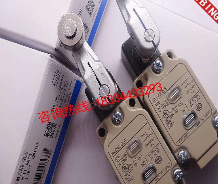 Omron 1pcs new Limit switch WLCA2-2LE Single lamp