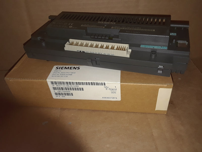 Siemens 6ES7133-0BL00-0XB0 Digital In/Output Module - New in Box