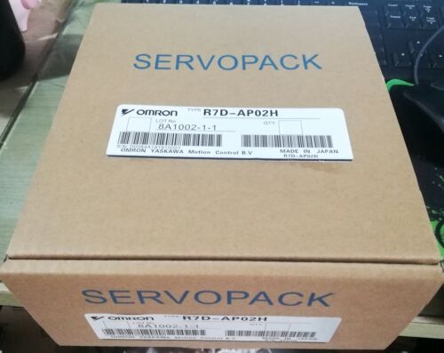 1PC NEW OMRON Servo driver R7D-AP02H In Box