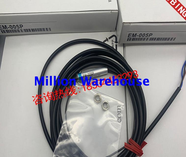 1pcs new Keyence EM-010