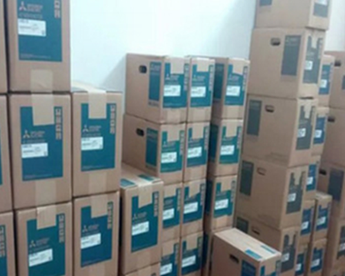 1PC NEW Mitsubishi HC-KFS13+MR-J2S-10A