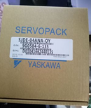 1PC new Yaskawa Servo Motor SJDE-04ANA-OY
