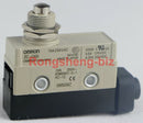 1PC New Omron Limit Switch ZC-Q55