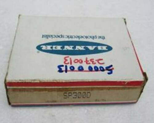 1PC NEW IN BOX BANNER photoelectric switch SP300D SP300D