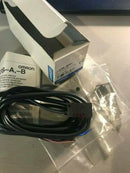 1PC New Omron Photoelectric Switch E3S-BD61