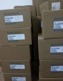 1PC New YASKAWA SGMGV-13A3C6C Servo Motor