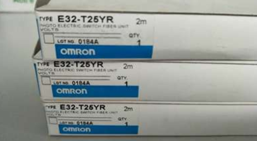 1PC New Omron Optical fiber sensor E32-T25YR