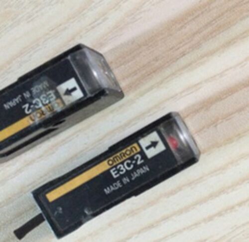 1PC Brand NEW OMRON Photoelectric Switch E3C-2