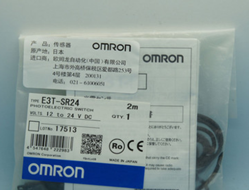 1PC New Omron Photoelectric switch E3T-SR24