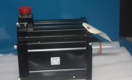 1PC NEW Mitsubishi Servo Motor HF-H703S