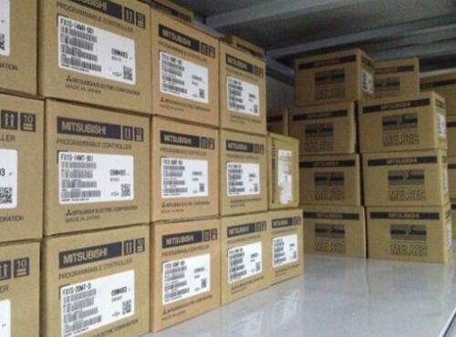 1PC Brand New IN BOX MITSUBISHI PLC AX10