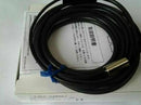 1PC New E2EC-C2R5C1 E2ECC2R5C1 Omron Proximity Switch IN BOX