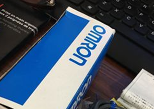 1PC New OMRON E3Z-T86-D