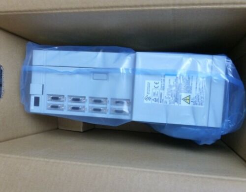 1PC NEW Mitsubishi MDS-D2-V2-8040