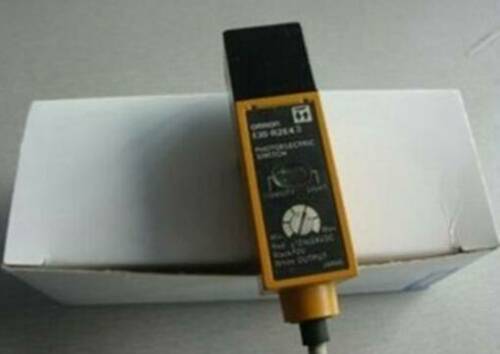 1PC New OMRON E3S-X2HE4