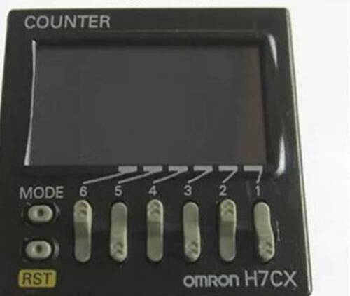1PC New Omron Digital Counter H7CX-A4SD