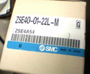 1PC NEW SMC Pressure switch ZSE40-01-22L-M