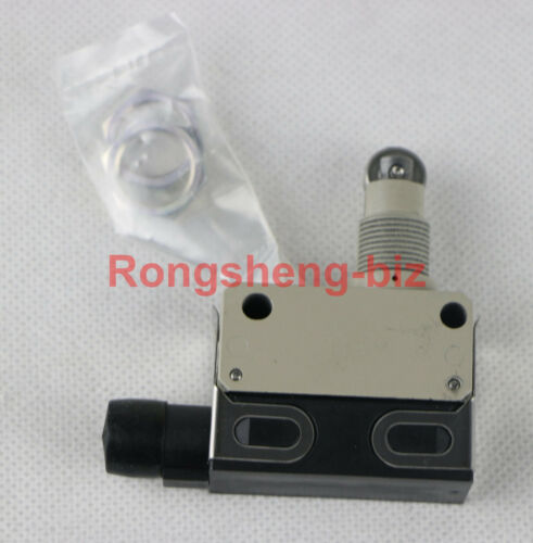 1PC NEW IN BOX Omron Limit Switch D4E-1A10N