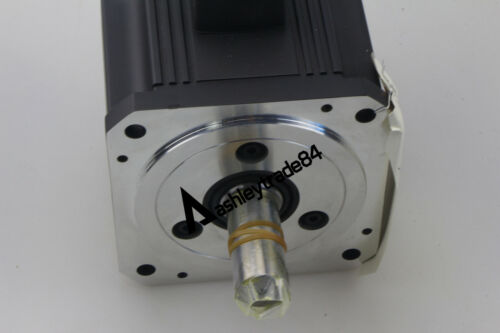 NEW IN BOX Mitsubishi AC Servo Motor HC-SF102 1KW