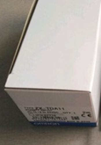1PC New Omron displacement sensor ZX-TDA11