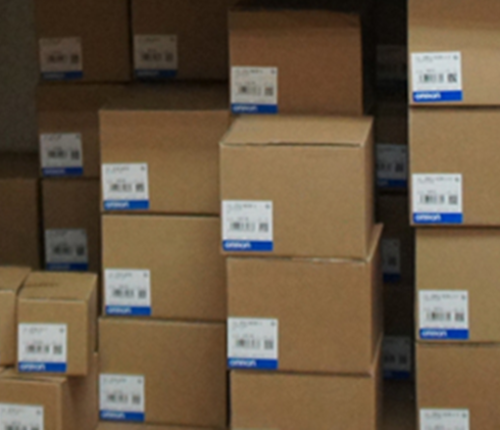 1PC NEW OMRON PLC CS1W-LCB05 IN BOX CS1WLCB05