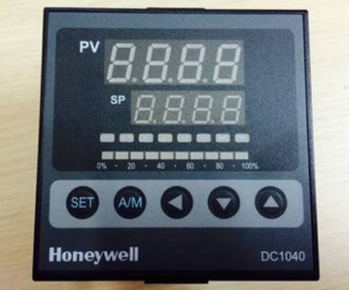 1PC New HONEYWELL Temperature Controller DC1040CT-70100B-E