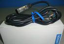 1PC Brand New OMRON E3V3-D82