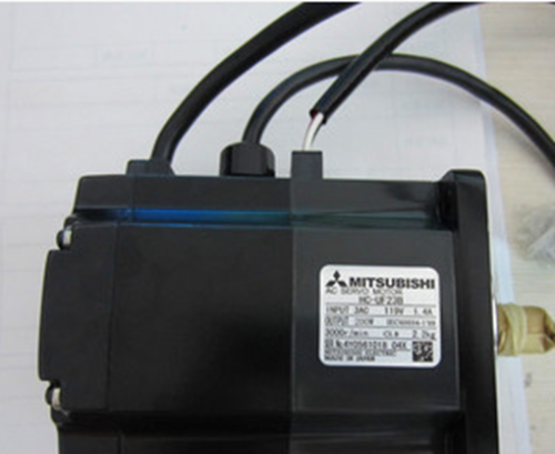 1PC NEW Mitsubishi AC servo motor HC-UF23B