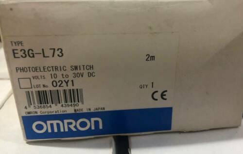 1PC NEW OMRON E3G-L73 10-30VDC Photoelectric Switch