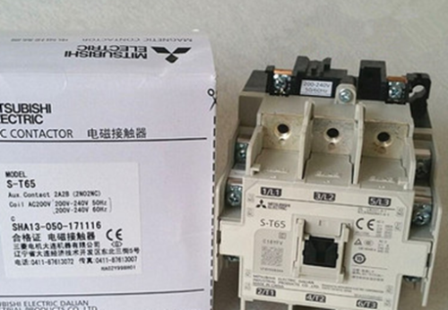 1PC NEW For Mitsubishi Contactor S-T65 ST65