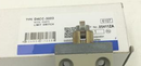 1PC New Omron Limit Switch D4CC-3003