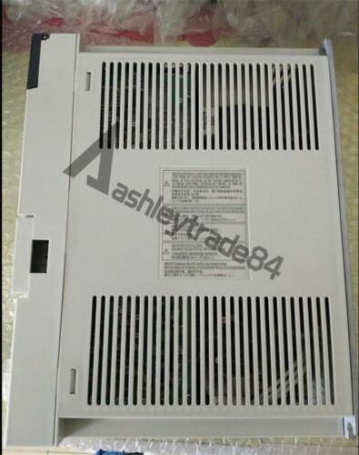 1PCS Mitsubishi servo drive MR-J2S-500A Brand NEW MR-J2S500A