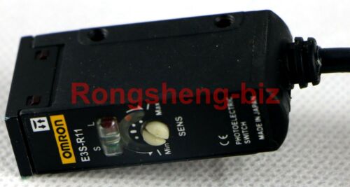 New in box OMRON Photoelectric Sensor E3SR11 E3S-R11 10-30VDC