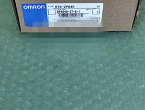 1PC New In Box OMRON R7D-ZP04H