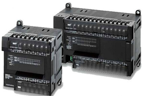 1PC New Omron CP1E-N30SDT1-D PLC module