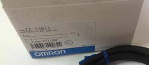 1PC New Omron displacement sensor ZX-SAM14