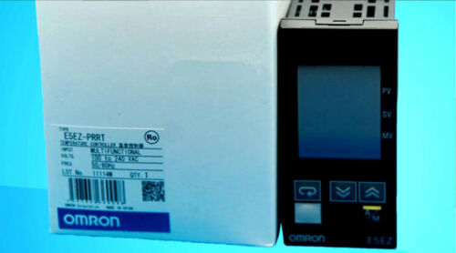 NEW IN BOX OMRON PLC Temperature Controller E5EZ-PRRT 100-240VAC