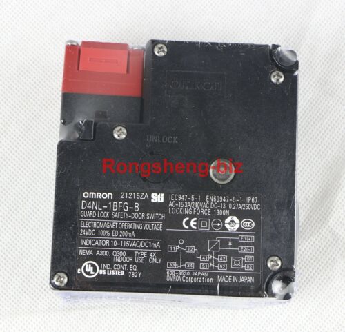1PC NEW IN BOX Omron Guard Lock Safety-Door Switch D4NL-1BFG-B