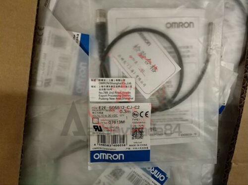 NEW OMRON E2E-S05S12-CJ-C2 PROXIMITY SWITCH