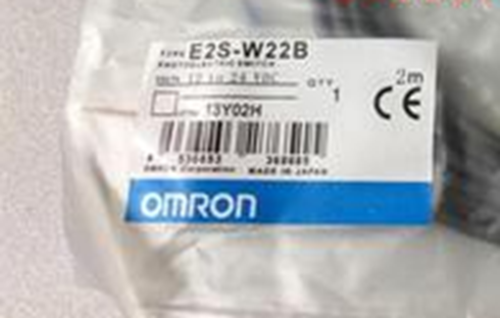 1PC New Omron proximity switch E2S-W22B