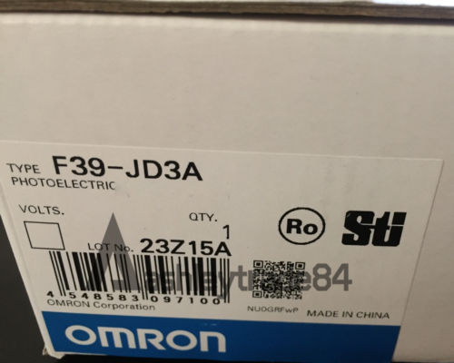 1PCS NEW IN BOX OMRON Safety Light Curtain Extension Cable F39-JD3A 3M