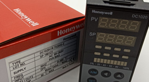 1PC New HONEYWELL Temperature Controller DC1020CR-702000-E