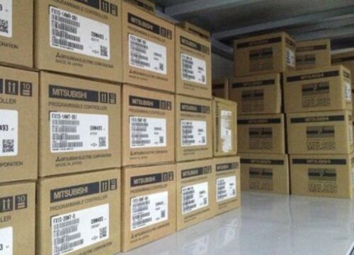 1PC Brand NEW IN BOX Mitsubishi MR-JE-200A+HG-SN202J-S100