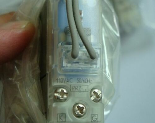 1PC Brand New SMC VF3330K-3GD1-02 solenoid valve