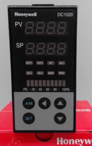 1PC New Honeywell Temperature Controller DC1020CR-201000-E