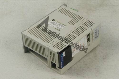 NEW IN BOX MITSUBISHI MR-J2S-40CP-S084 AC Servo Drive