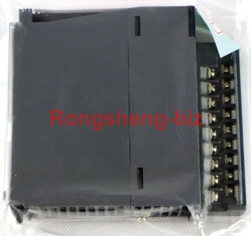 One MITSUBISHI Q68DAVN D/A CONVERTER UNIT 24VDC *NEW IN BOX*