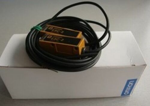 1PC Brand NEW OMRON Photoelectric Switch E3C-2